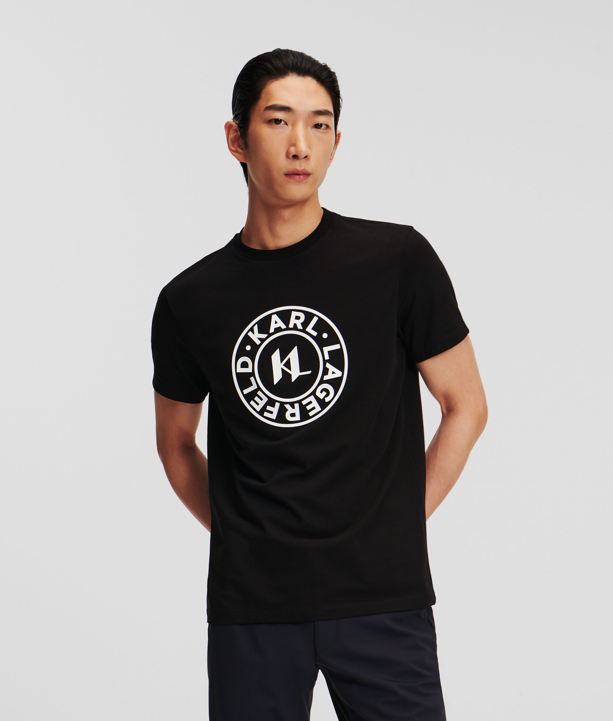 (image for) Exceptional ROUND LOGO T-SHIRT